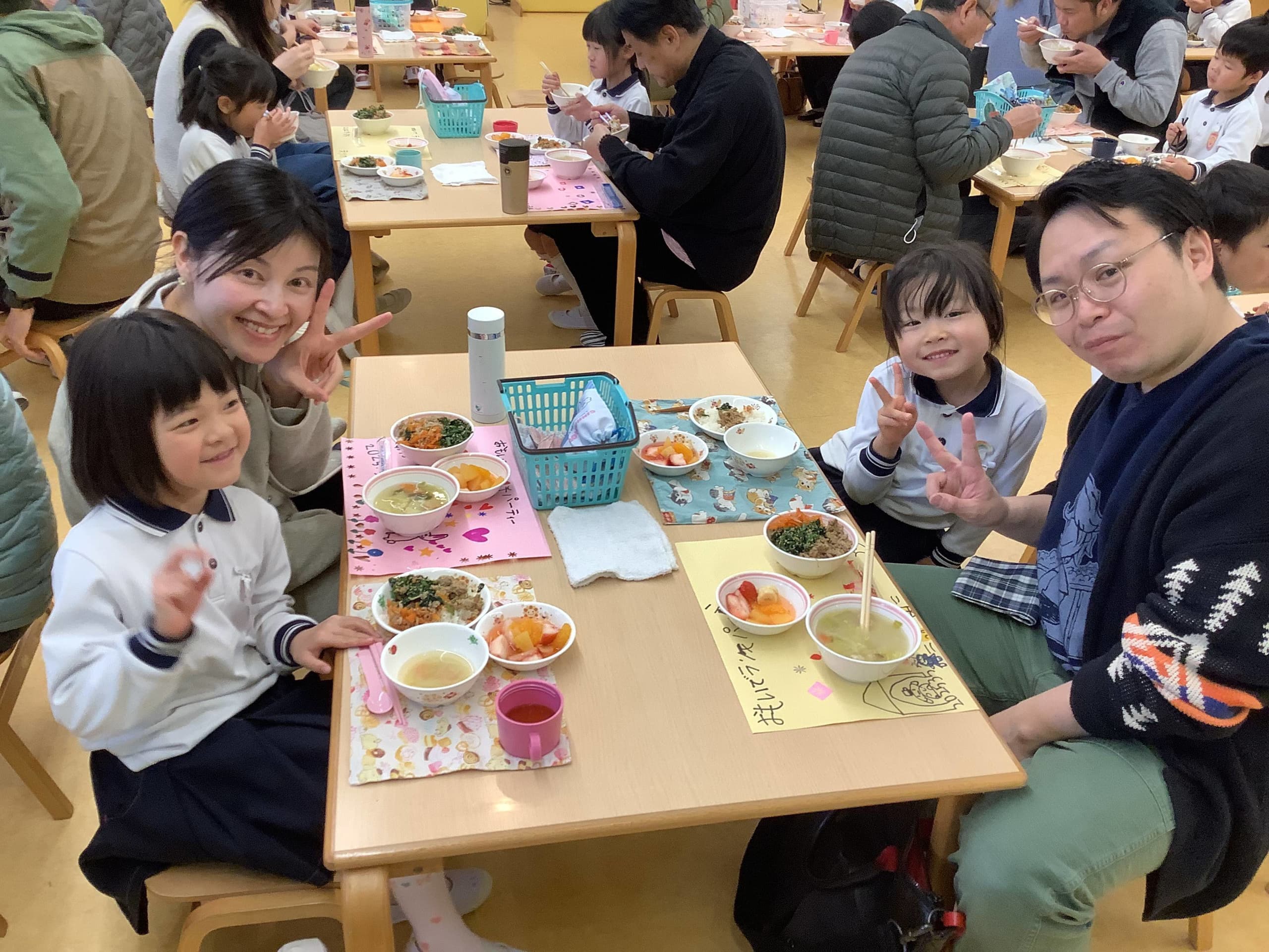 lunchparty.jpg